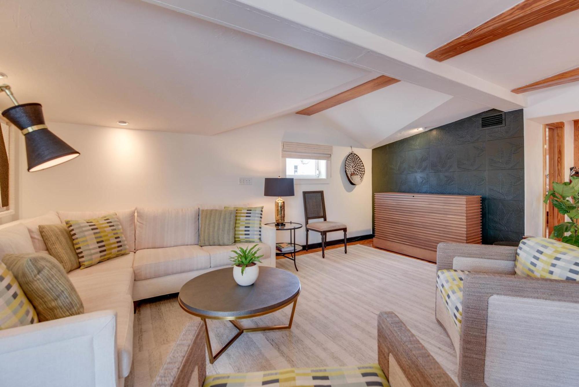 New Pineapple Palloza - Bright & Modern On Duval Appartement Key West